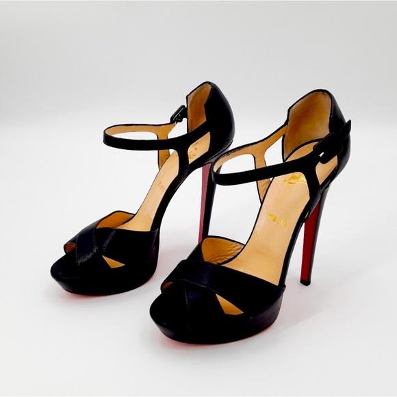 Louboutin | Sporting 140 mm Calfskin Leather Heels in Black - Picture 13 of 13